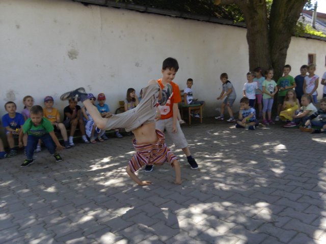 img_20160622_143539.jpg