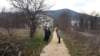 _160050_small.jpg